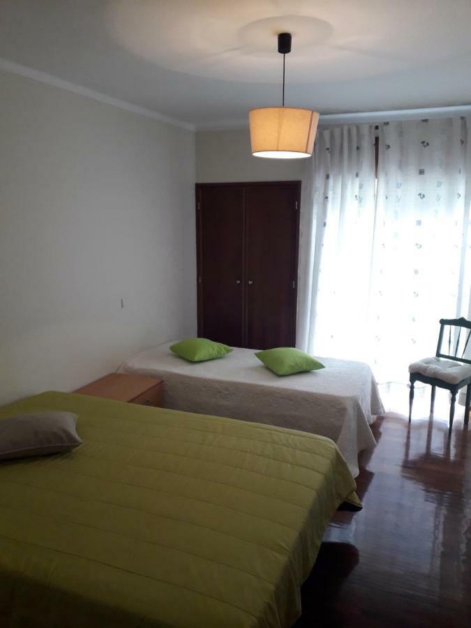 Apartamento 300 Metros Do Santuario De Fatima T4 Extérieur photo
